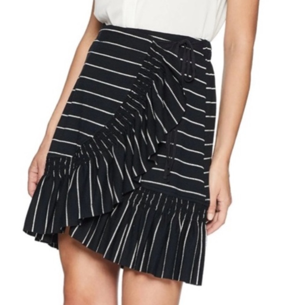 Moon River Striped Black and White Ruffle Wrap Skirt Size XS - Picture 1 of 13